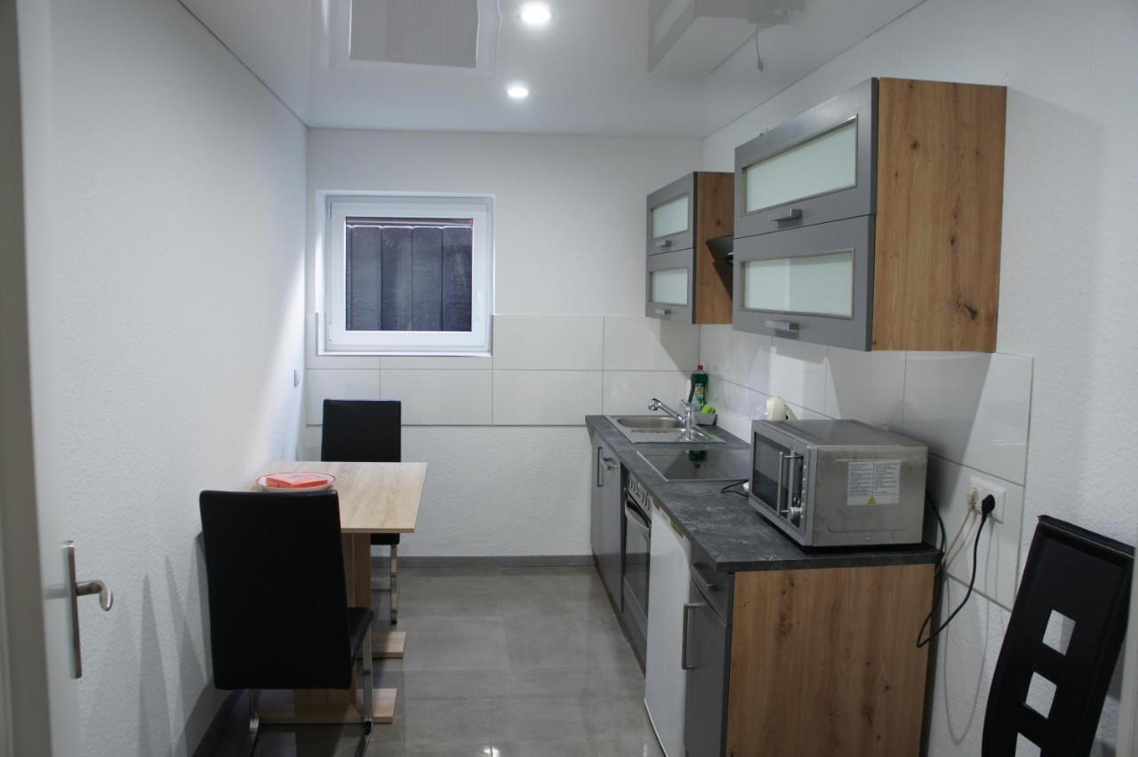 2- Zimmer-Wohnung Weilerswist エクステリア 写真
